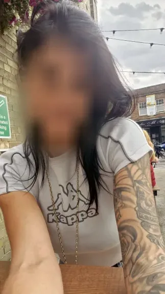 Amina, 39 años